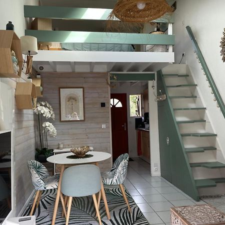 Jolie Maison Au Golf Lacanau Exteriör bild