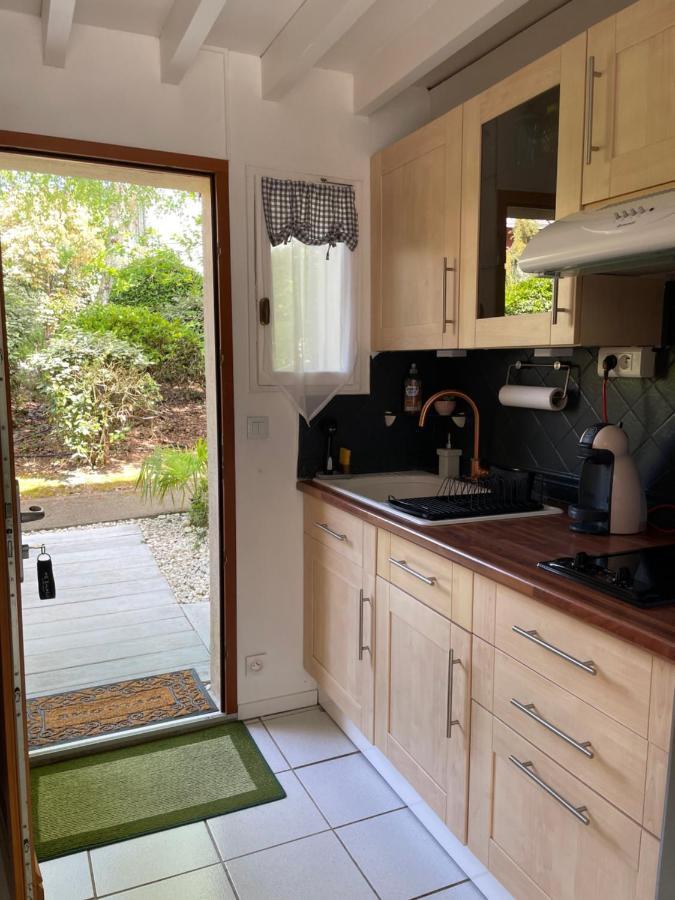 Jolie Maison Au Golf Lacanau Exteriör bild